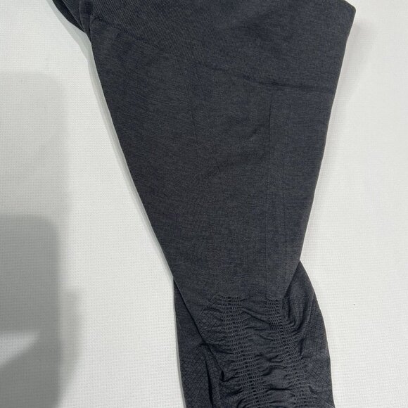 Lululemon In The Flow Crop II Leggings Womens Size 6 Gray Yoga Gym Pilates - Picture 9 of 10